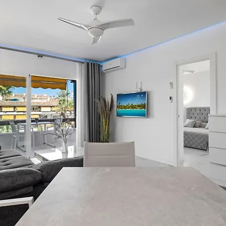 Apartment Fabulous One Bedroom Flat With Pool At The Golden Mile Marbella
