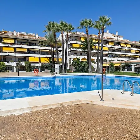 Fabulous One Bedroom Flat With Pool At The Golden Mile * Marbella
